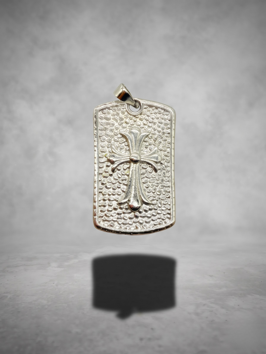 The Fleur Relic Tag Pendant
