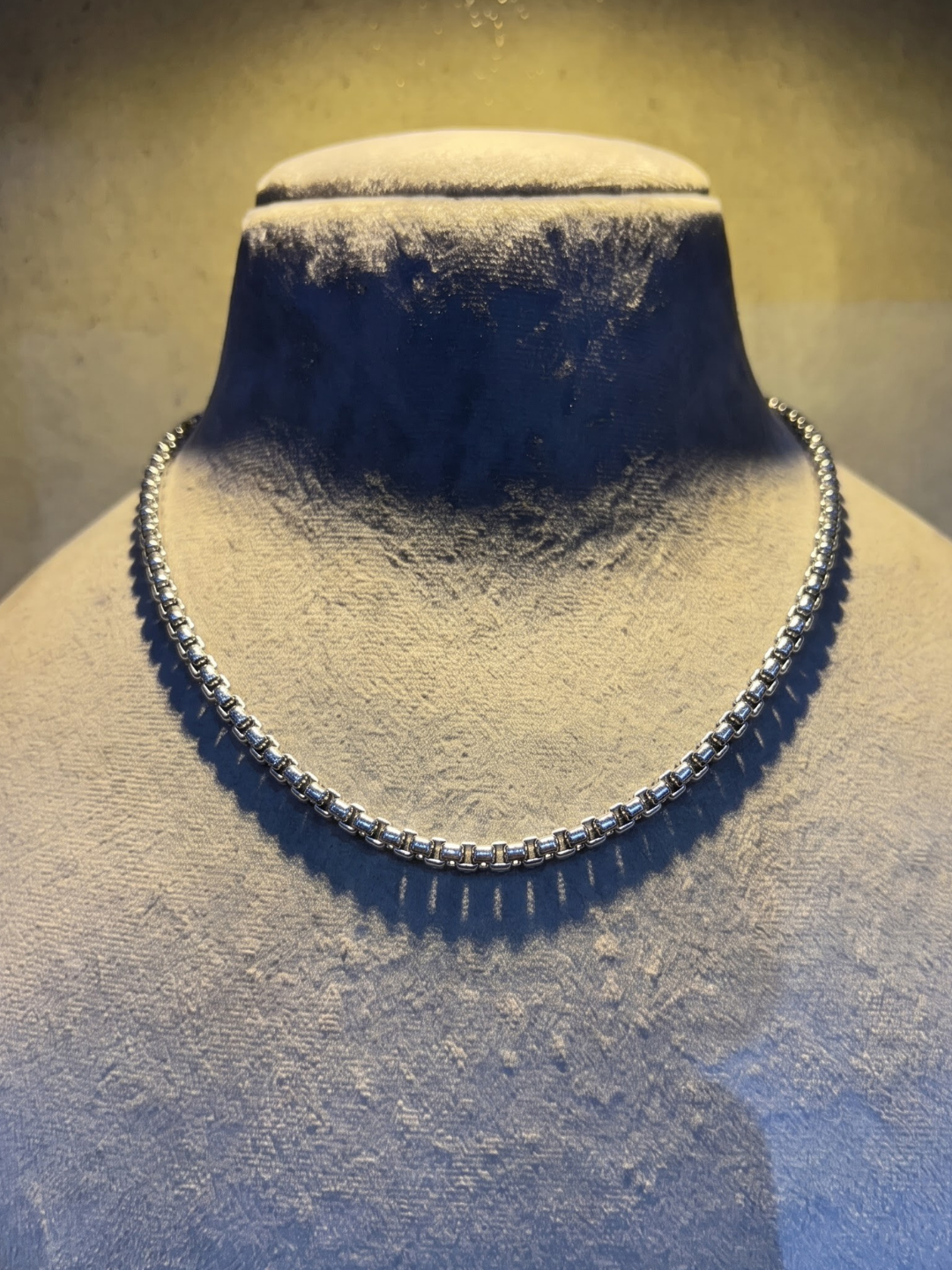Titan Edge Chain
