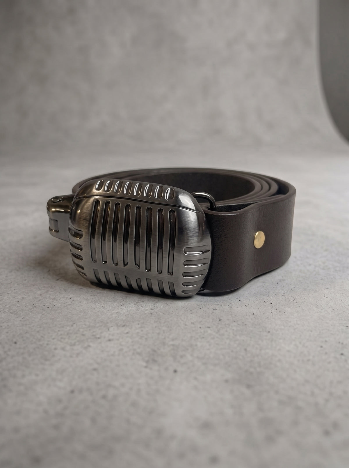 Vintage Mic Leather Belt