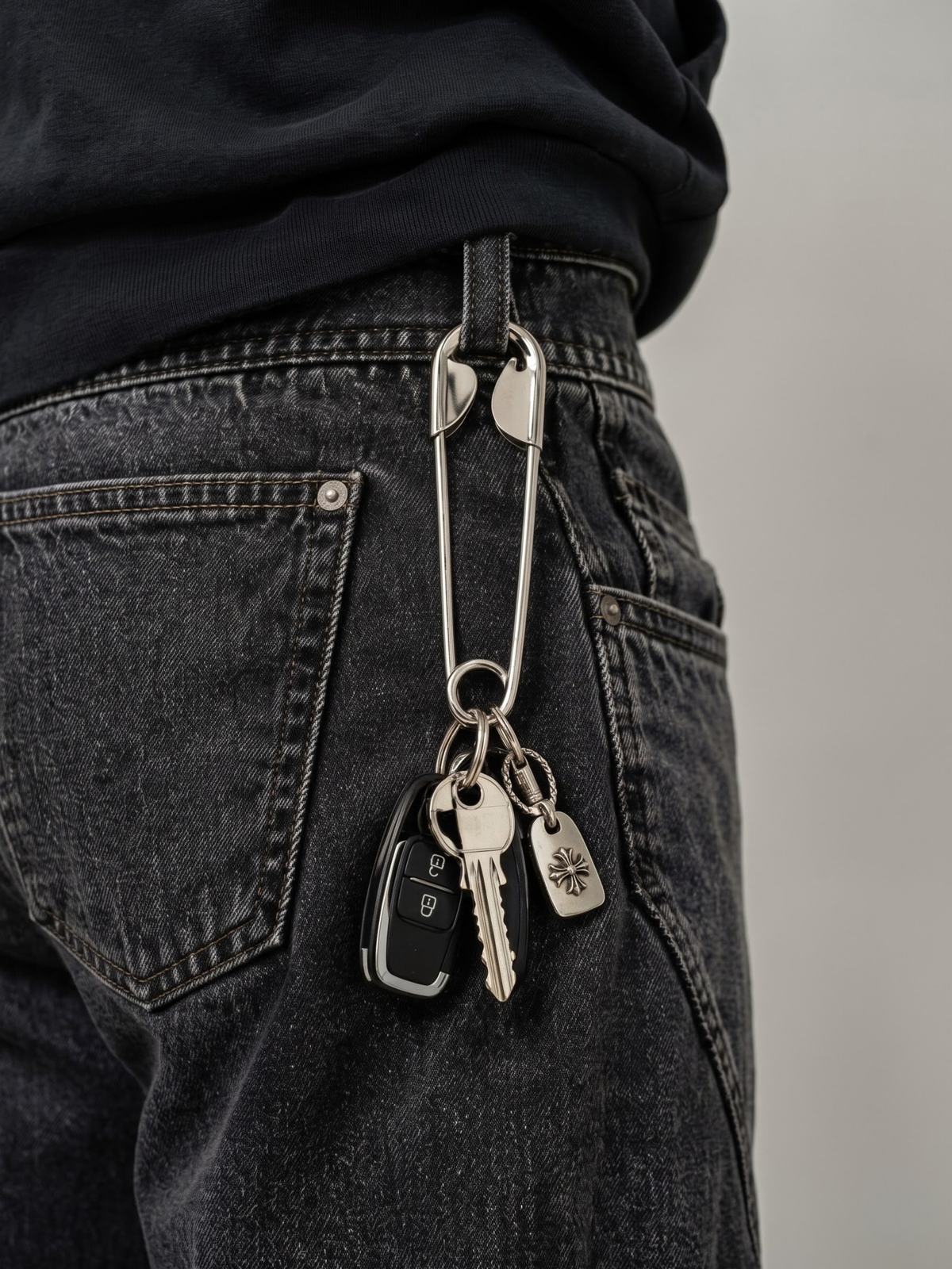 Oversized Safety Pin Keychain