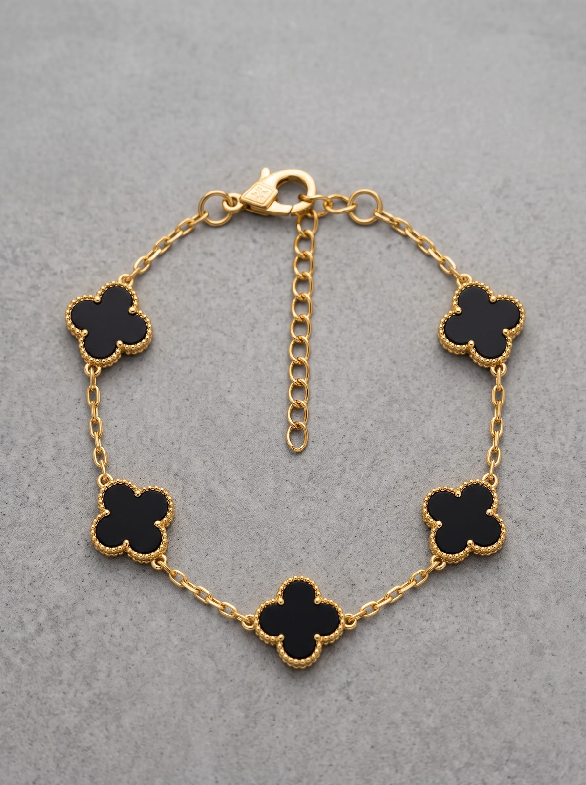 Noir Clover Link Bracelet