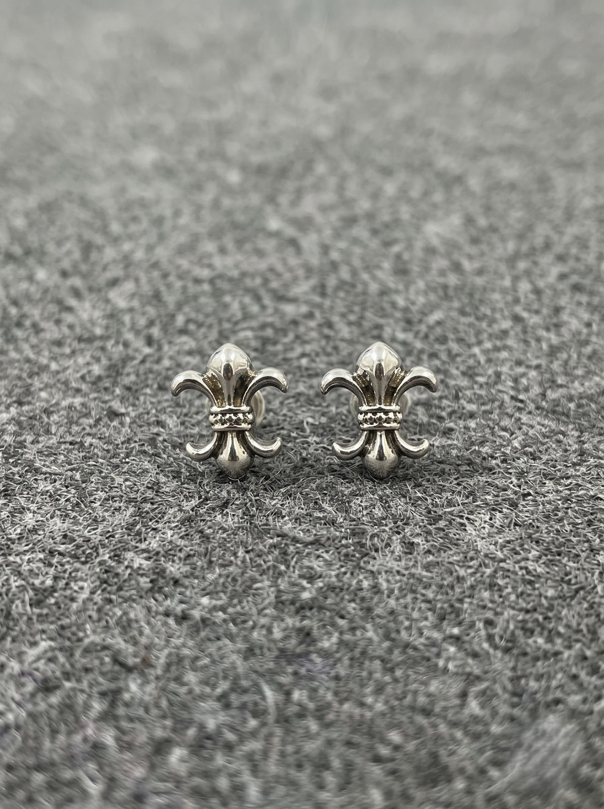 Silver Fleur Stud Earrings