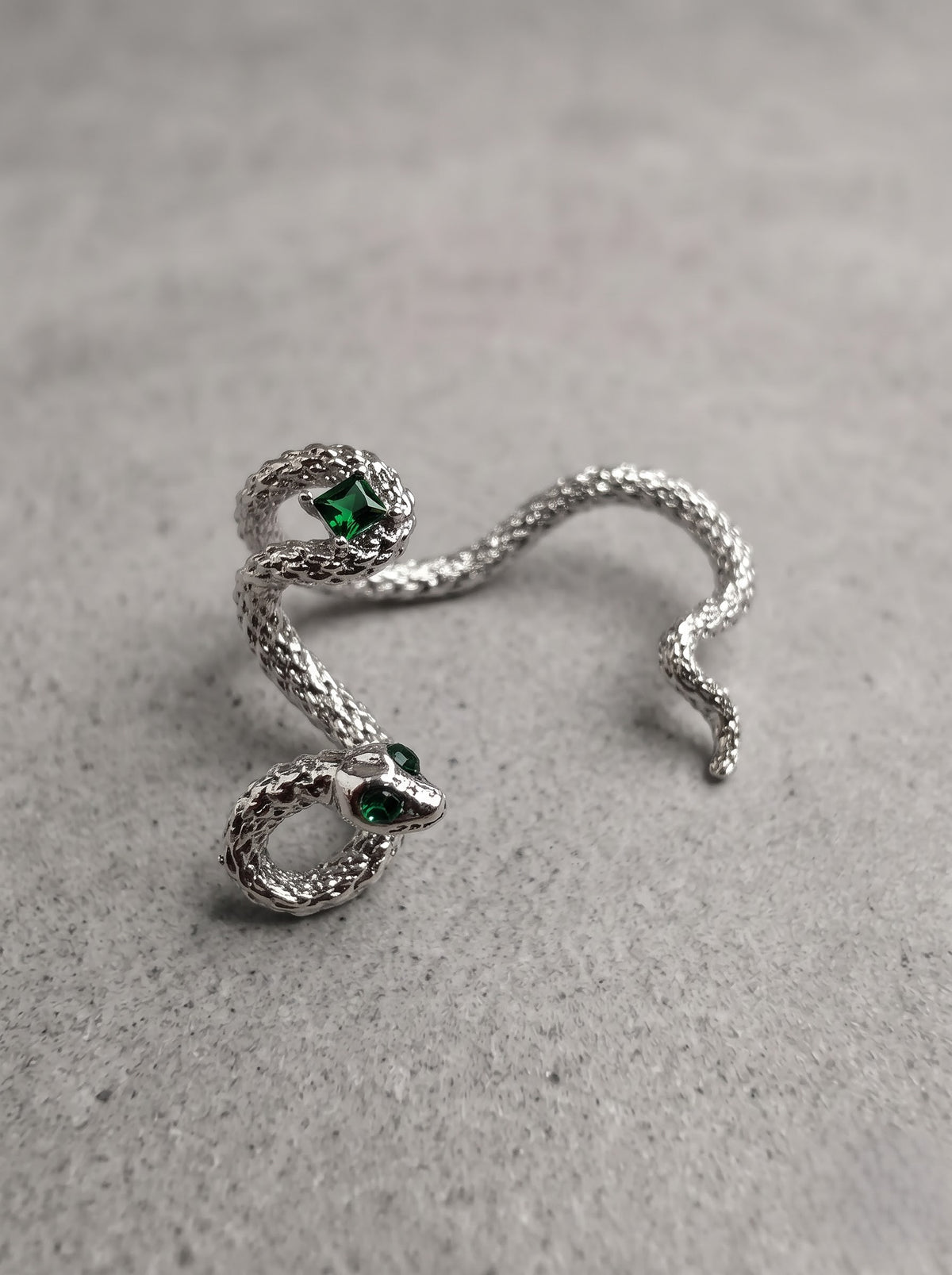 Emerald Serpent Ear Cuff