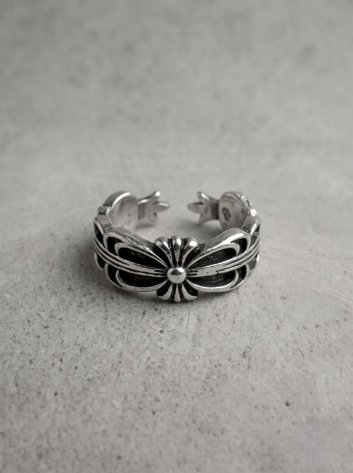 Antique Silver Gothic Wing Ring – Ornate Openwork Edition