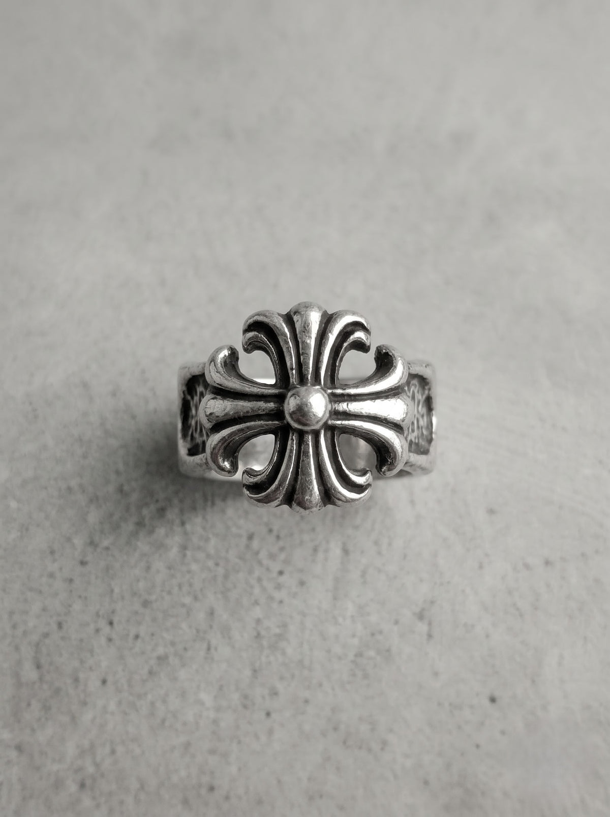Antique Silver Gothic Cross Ring – Openwork Statement Edition