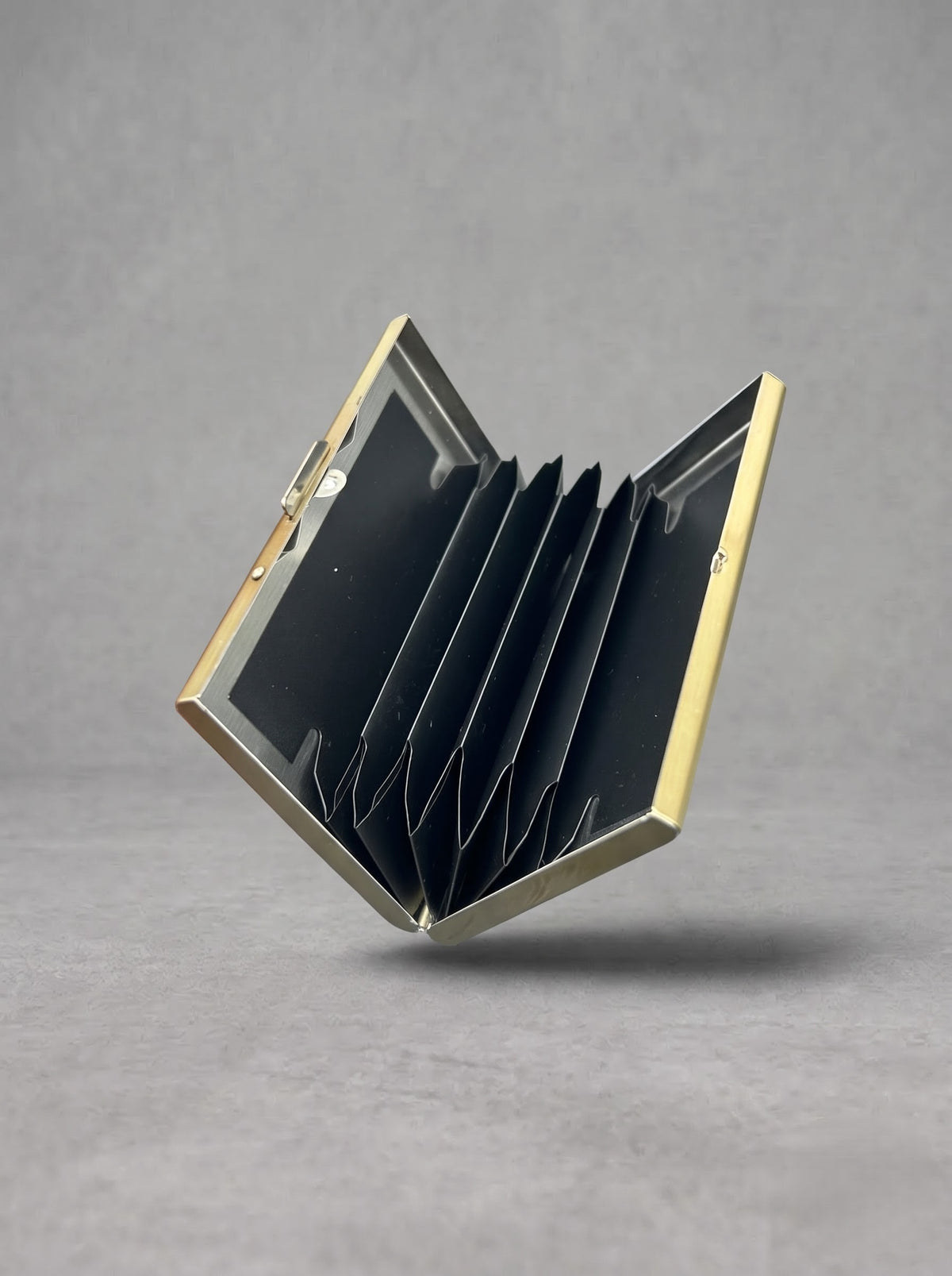 Regal Crest Gold Accordion Card Wallet
