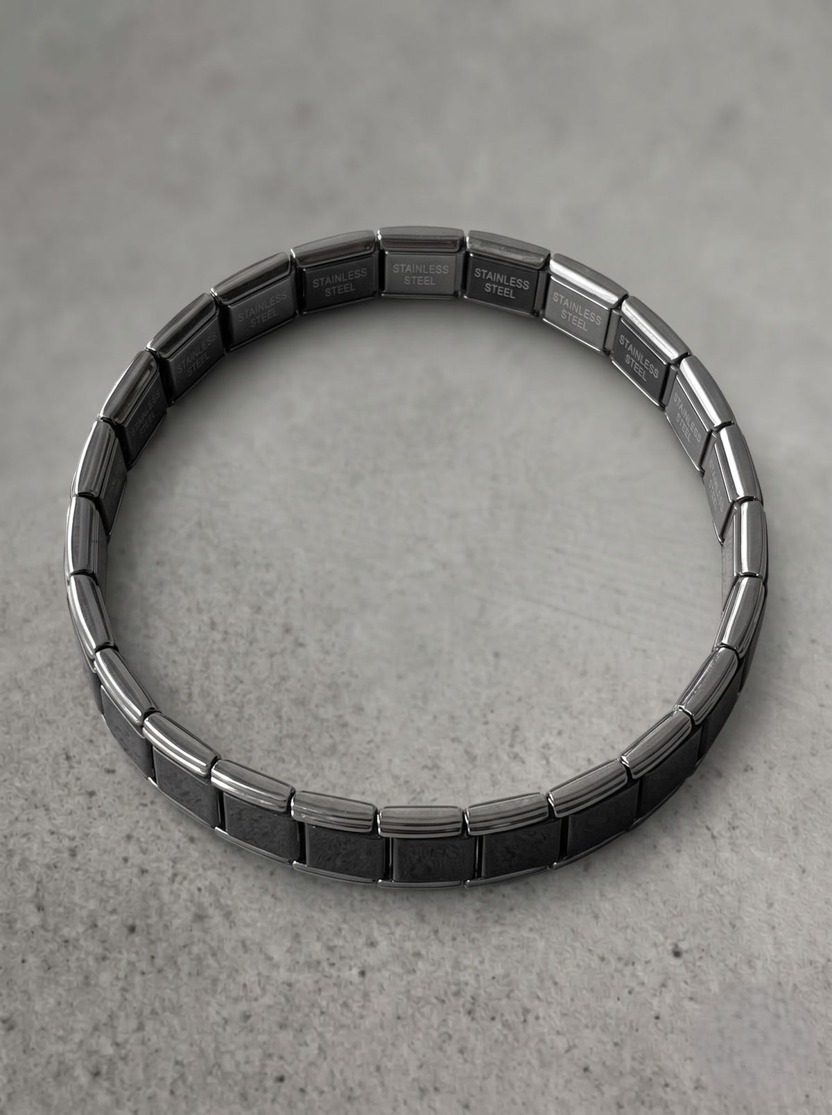 Gunmetal Stainless Steel Link Bracelet – Minimalist Stretch Edition