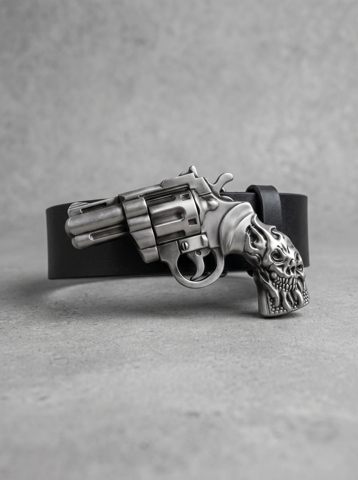 Outlaw Reaper Revolver Buckle Belt